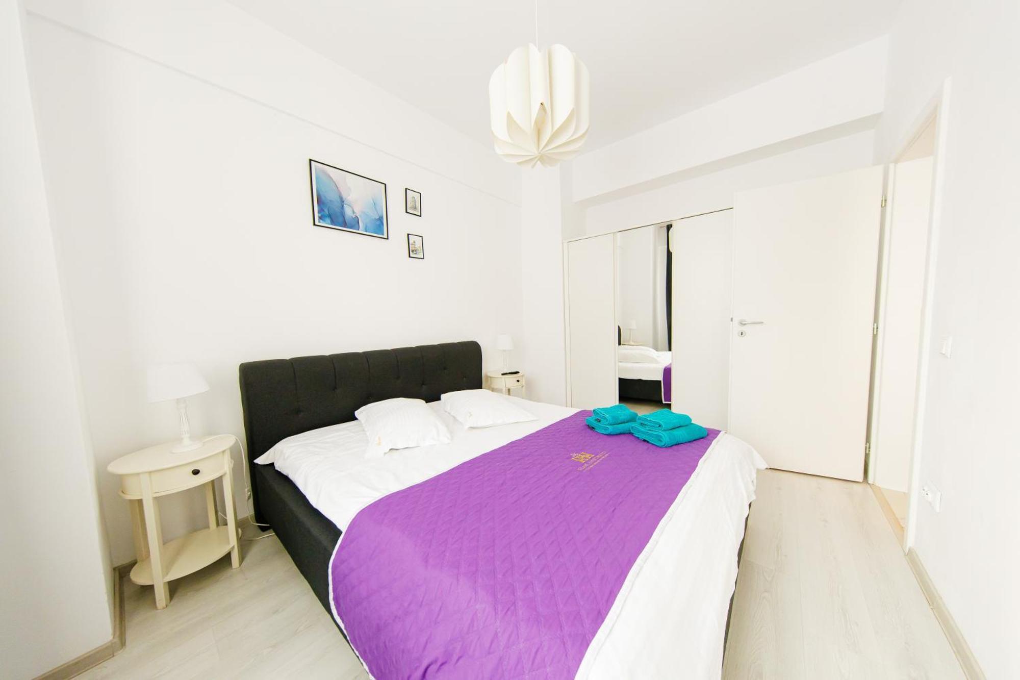 Lazar Towers Studios & Apartments Near Palas Iasi Luaran gambar